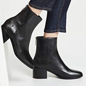 Frye || Emilia Short Heeled Zip Back Booties